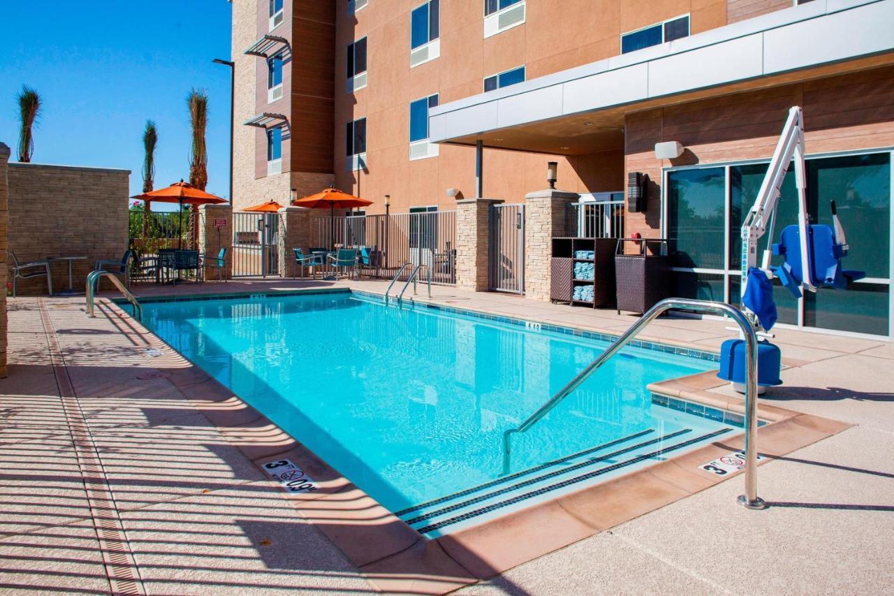 Towneplace Suites By Marriott Phoenix Chandler/Fashion Center Екстер'єр фото